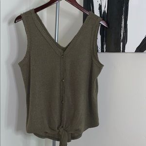 Light weight tank top
